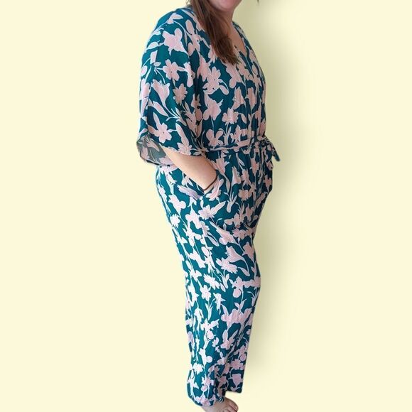 Eloquii Tropical Floral Wide Leg Jumpsuit 22 - Picture 2 of 16